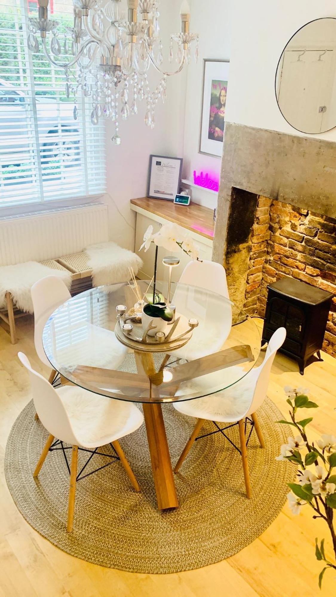 The Tenth House, Grade II Listed Georgian Town House, Wirksworth, Derbyshire, Peak District Cottage, Sleeps 4 Экстерьер фото
