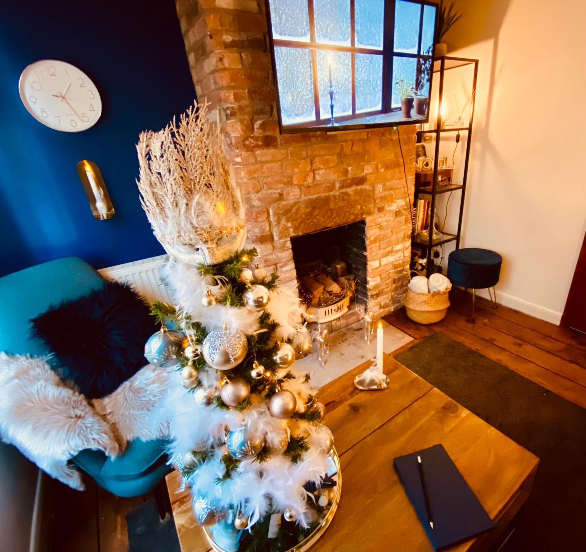 The Tenth House, Grade II Listed Georgian Town House, Wirksworth, Derbyshire, Peak District Cottage, Sleeps 4 Экстерьер фото